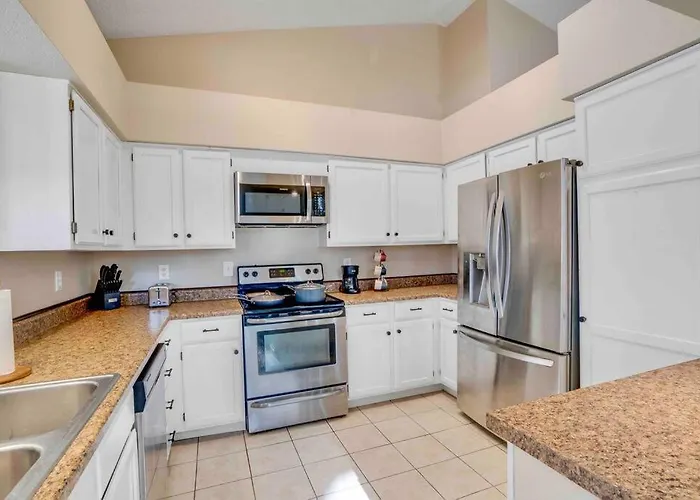 Holiday home Pool Fireplace 5 Mi From West Gate *